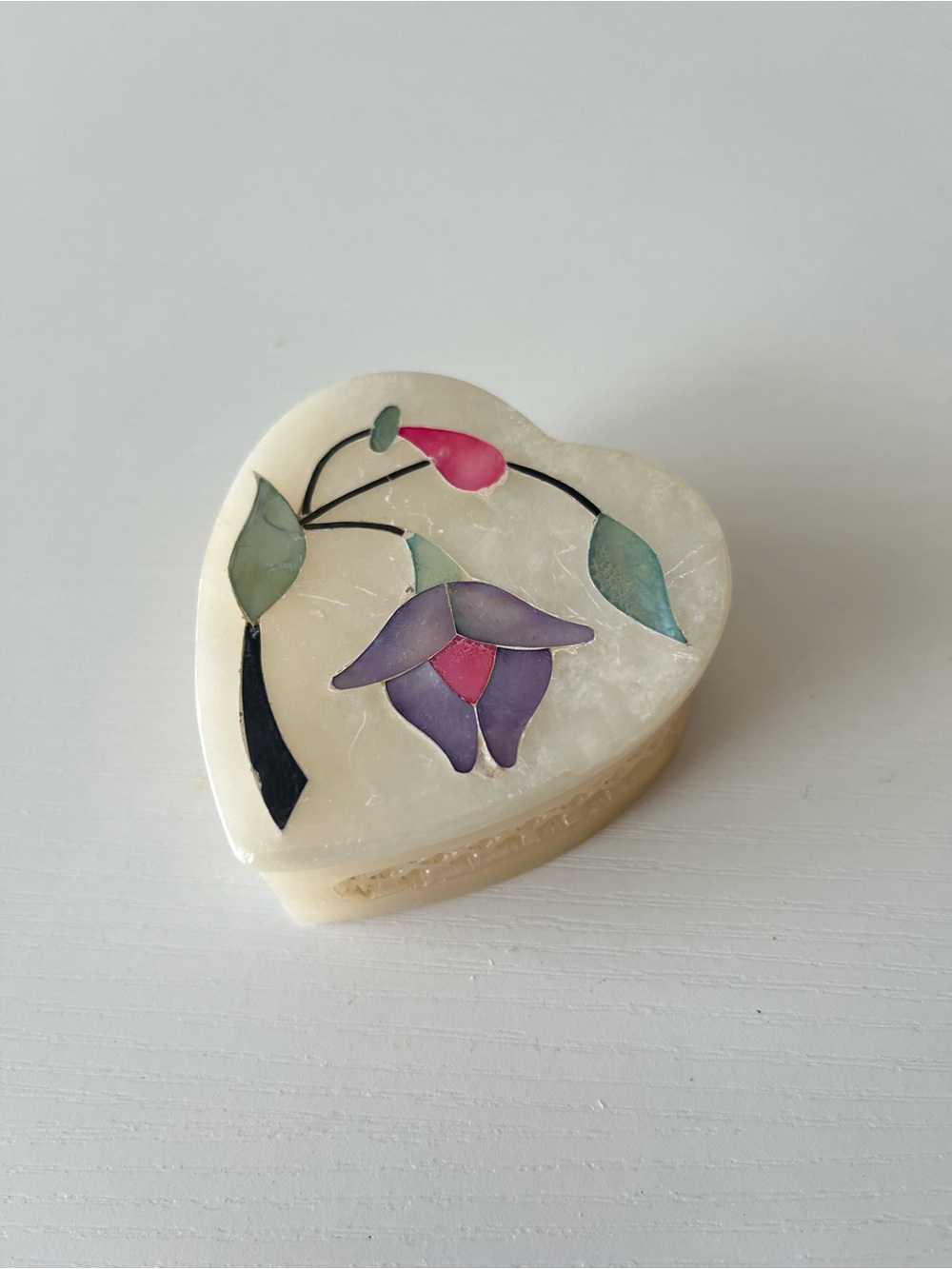 Vintage Heart-Shaped Soapstone Jewelry Box with Mother of Pearl Floral Inlay